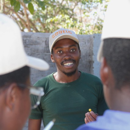 Gobelo-Farm-Tour-ATH-Students25.jpg
