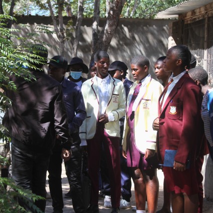 Gobelo-Farm-Tour-ATH-Students6.jpg